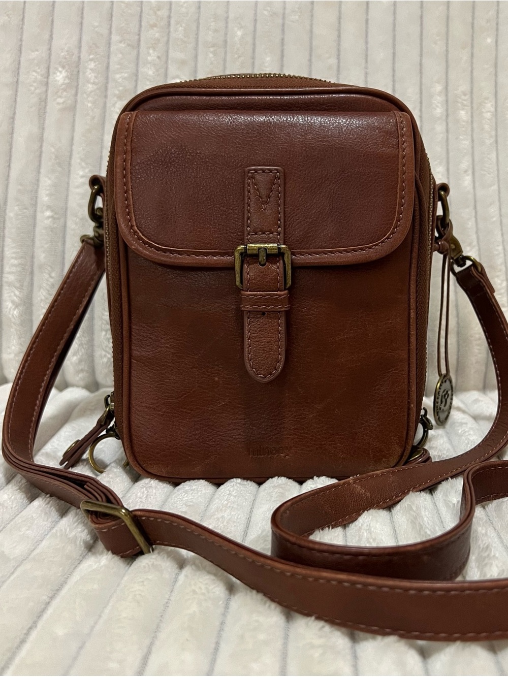 Minooy Naya Small Crossbody Bag